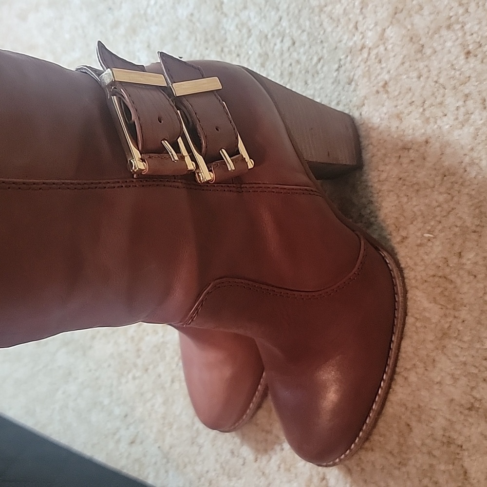 Boot - Picture 7 of 10